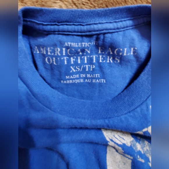 American Eagle Outfitters Women's Shirt, size xsmall. - Picture 6 of 6